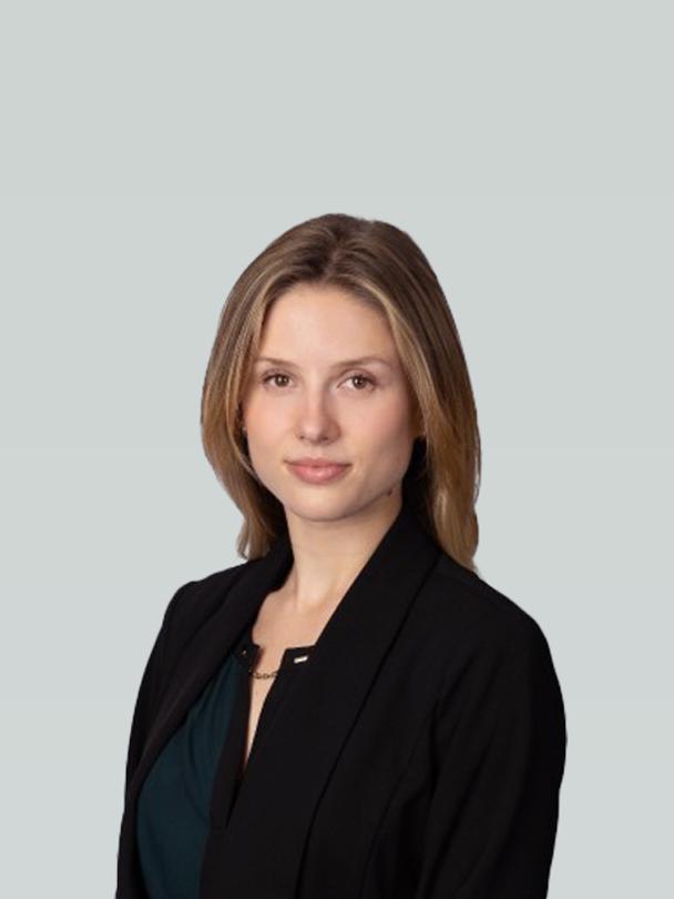 Alexa Goulas Headshot